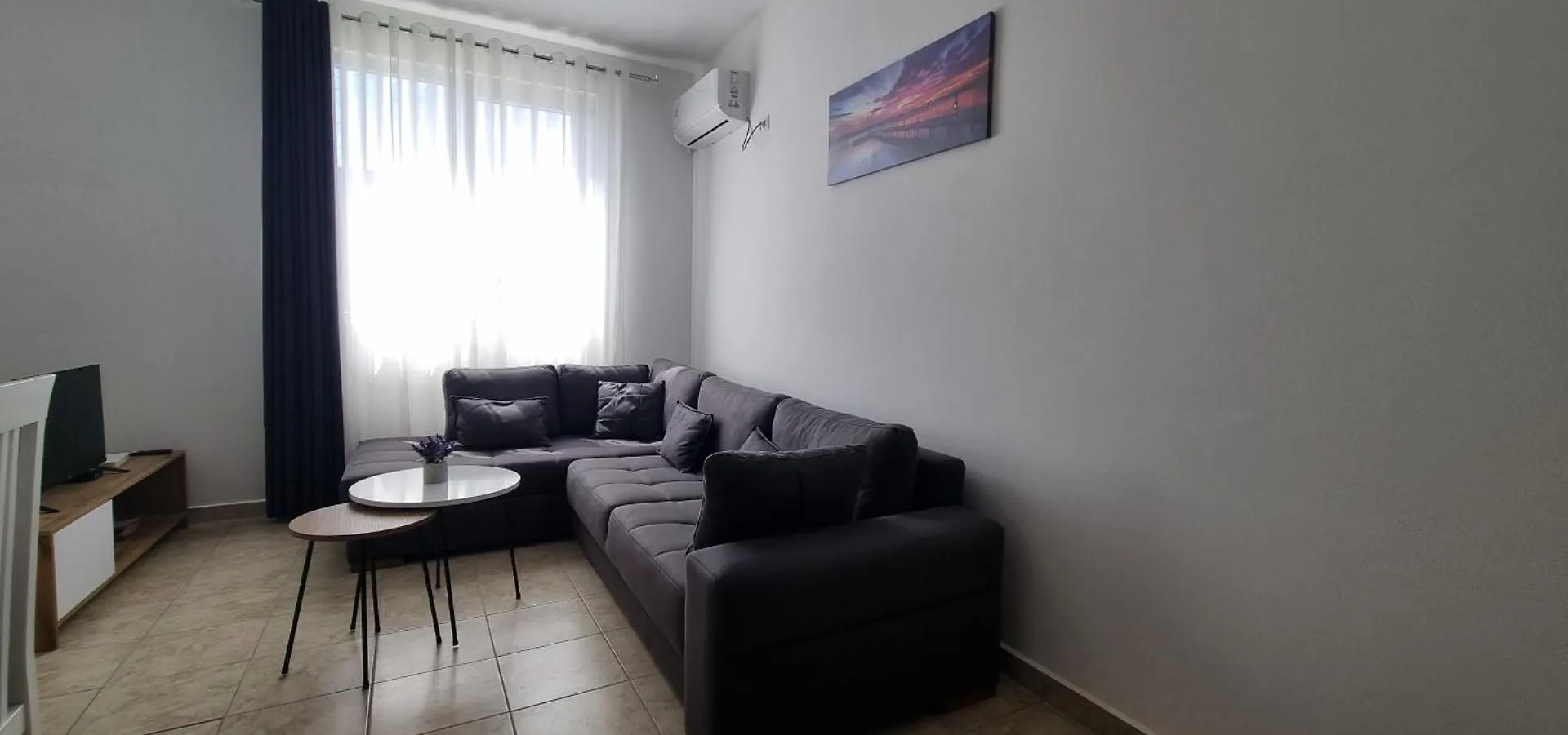 Apartament Kune Shengjin 2 0*,  Albania